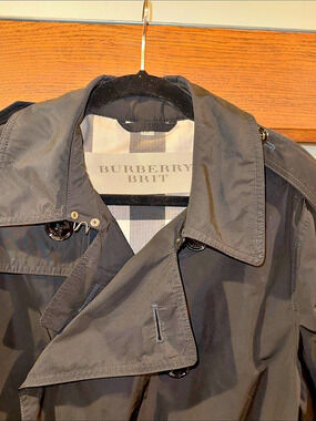 Men’s Burberry Brit trench coat Black Trench Coat Size M